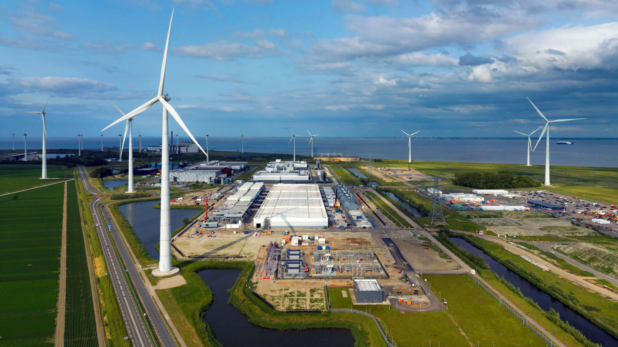 Large datacenter, extension being constructed, Eemshaven, the Netherlands